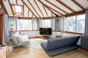 Photo 30- click for photo gallery